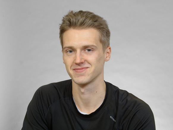 Inštruktor Miha R. K. za predmete matematika, angleščina, slovenščina, geografija in zgodovina za osnovne šole, srednje šole in gimnazije